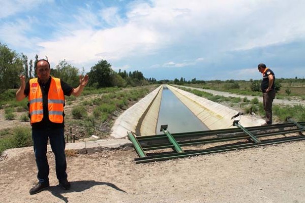 Sulama kanalına düşen er kayboldu