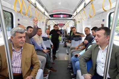 Başkan Karaosmanoğlu, Akçaray'ın Test Sürüşlerine Katıldı