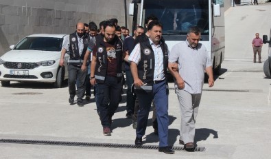 Elazığ'da FETÖ Operasyonuna 11 Tutuklama