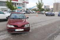 FERTEK - Niğde'de Trafik Kazası Açıklaması 2 Yaralı