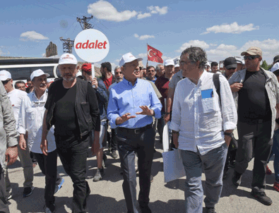 PKK yöneticileriyle görüşen Hasan Cemal Adalet Yürüyüşü'nde