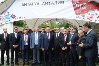 'Türkiye Festivali' Rusya'da Başladı