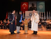 ULUDAĞ ÜNIVERSITESI REKTÖRÜ - Yüksekokul Öğrencileri Diplomalarına Kavuştu