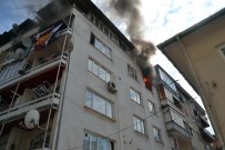 KAYHAN - Bina Alevlere Teslim Oldu