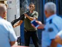 ÖZEL HAREKAT POLİSLERİ - Silahla etrafa rastgele ateş açan eski eşe operasyon