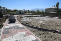SEYRANTEPE - Tuşba'da Mahalleler Yeni Parklarla Buluşuyor