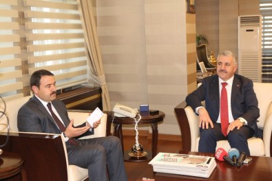 Ulaştırma Bakanı Arslan Vali Işın'la Görüştü