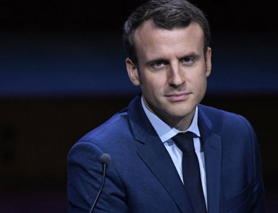Fransa'da çoğunluğu Macron aldı