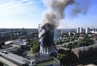 Londra Belediye Başkanından Yangın Açıklaması Açıklaması 'Önlenebilir Kaza'
