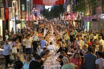 KARŞIYAKA BELEDİYESİ - Mustafa Kemal'de 2 Bin Kişilik İftar Sofrası