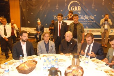 TBMM Başkanı Kahraman, Gençlik Kuruluşları Birliği Sahuruna Katıldı