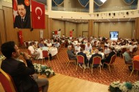 GÖNÜL SOFRASI - Çelikcan Pehlivanlarla İftar Yaptı