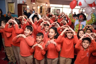 'Minik Kalpler Projesi'yle 125 Öğrenciye Erken Teşhis