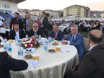 ÜMRANİYE BELEDİYESİ - Ümraniye Belediyesi Tunceli'de Gönül Sofraları Kurdu