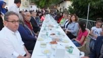 DUTLUCA - Bu Köydekiler, Dedelerinden Kalan İftar Geleneğini Sürdürüyor