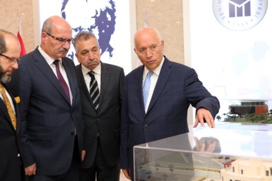 ATO Başkanı Baran, Başkan Fethi Yaşar'ı Ziyaret Etti
