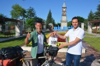 TARİHİ SAAT KULESİ - Bilecik Yabancı Turistlerin Uğrak Noktası Oldu