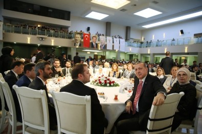 Cumhurbaşkanı Erdoğan, Altındağ'da İftar Programına Katıldı
