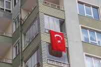 ŞEHİT YÜZBAŞI - Şehit Eşine Acı Haber Ulaştı