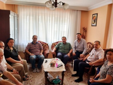 Şehit Öğretmen Aybüke Yalçın'ın Baba Evine Meslektaşlarından Ziyaret