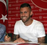 YILDIZ FUTBOLCU - Antalyaspor'da Jeremy Menez İmzaladı