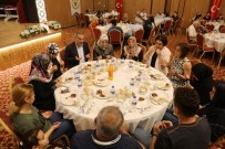 YÜREĞIR BELEDIYE BAŞKANı - Başkan Çelikcan Şehit Aileleri İle İftarda Buluştu