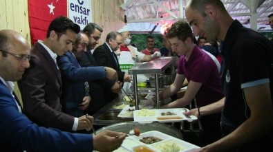 Borçka 'Bir Sofra'da Buluştu