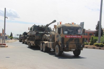 Sınıra askeri sevkıyat