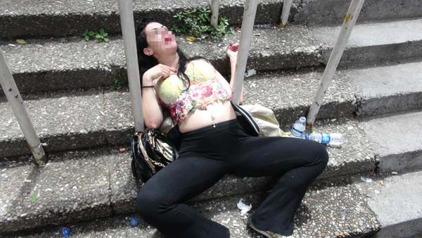 Taksim'de yine bonzai vakası