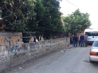 Adana'da Bir Eve Yapılan Baskında 7 DEAŞ'lı Gözaltına Alındı
