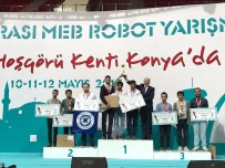 ROBOTLAR - İAÜ Robotlarından Bir Derece Daha