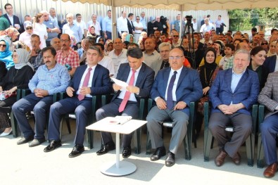 Ümraniye Belediyesi Yeni Sosyal Hizmet Binasının Temelini Attı