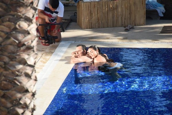 Rafet El Roman: Klip çekiyoruz, yanlış olmasın