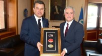 AZMI ÇELIK - Azmi Çelik'ten Rektör Gündoğan'a Veda Ziyareti