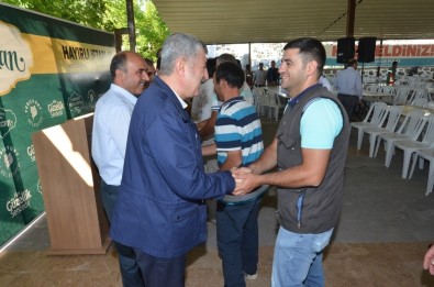 Bakan Tüfenkci Yeşilyurt Belediyesi Personel Bayramlaşmasına Katıldı