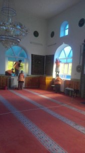 Beyşehir'in Camileri Bayrama Hazırlanıyor