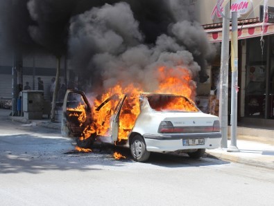 LPG'li Otomobil Alev Topuna Döndü