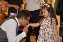 BAYRAM ÇİKOLATASI - Şehzadeler Ailesi Bayramlaştı