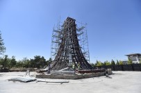 AY YıLDıZ - 15 Temmuz Şehitler Anıtı'nın Yapım Çalışmaları Sürüyor