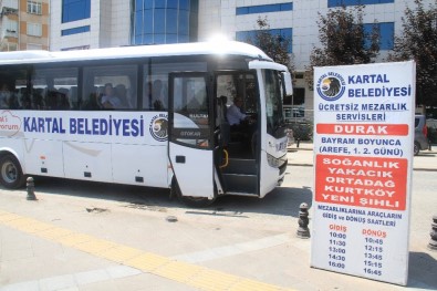 Kartal Belediyesinden Bayramda Ücretsiz Mezarlık Ulaşımı