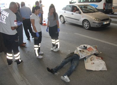 Adana'da Trafik Kazası Açıklaması 1 Ölü, 1 Ağır Yaralı