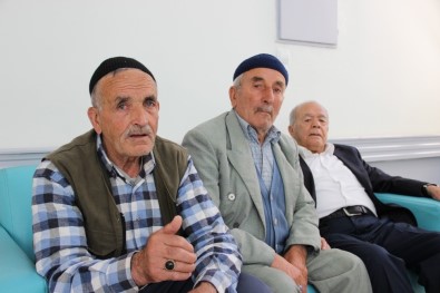 Sivas'ta Huzurevinde Hüzünlü Bayram