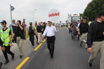 Kılıçdaroğlu 'Adalet Yürüyüşü'nün 12. Gününü Tamamladı