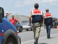 DAVUT GÜL - Sivas'ta askerleri taşıyan araç devrildi: 1 asker şehit, 6 asker yaralı