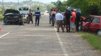 Çaycuma'da Trafik Kazası Açıklaması 7 Yaralı
