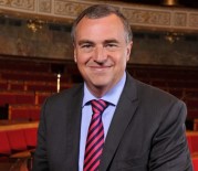 VEKİL MAAŞI - Vekil Maaşı Kesilince Belediye Başkanı Maaşını 4 Kat Artırdı