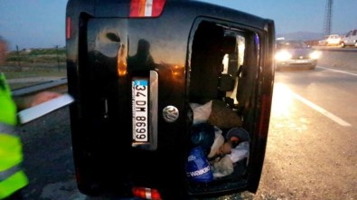 Erzurum'da Trafik Kazası Açıklaması 8 Yaralı