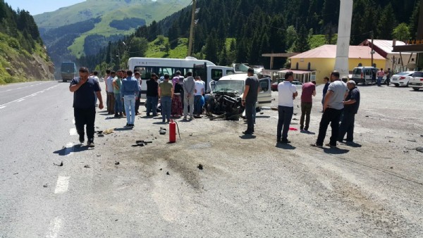 Trabzon'da feci kaza: 1 ölü, 2 yaralı
