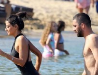 YILDIZ FUTBOLCU - Aşklarını dünya duydu