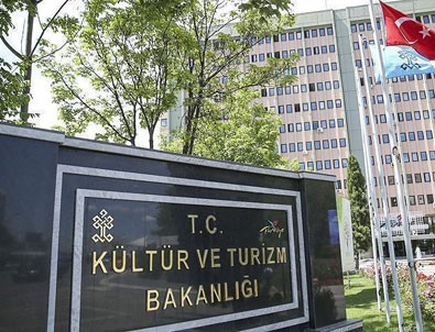 Dede Korkut uluslararası şölenle anılacak